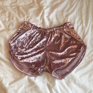 PINK INSTAGRAM BOOTY SHORTS